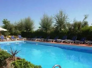 Granada 4*
