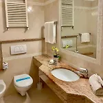 Granada 4*