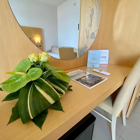 Hotel Granada 4*