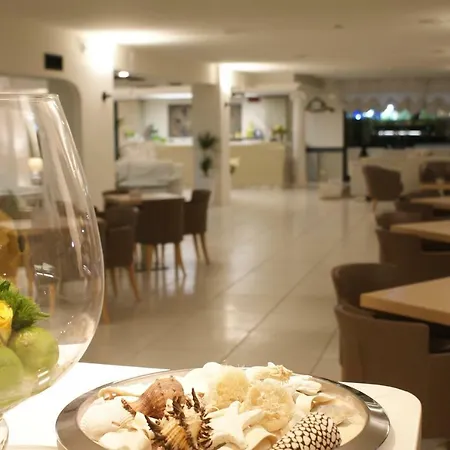 Hotel Granada 4*
