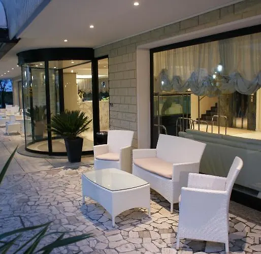 Otel Granada Milano Marittima